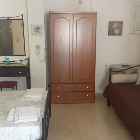 Eva Apartment Svoronata
