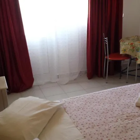 Apartament Eva Svoronata